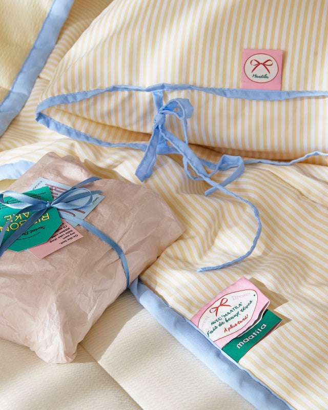 蝴蝶結蛋糕夏被 Ribbon Cake Summer Comforter